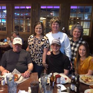 Meet your Posher, Sharon